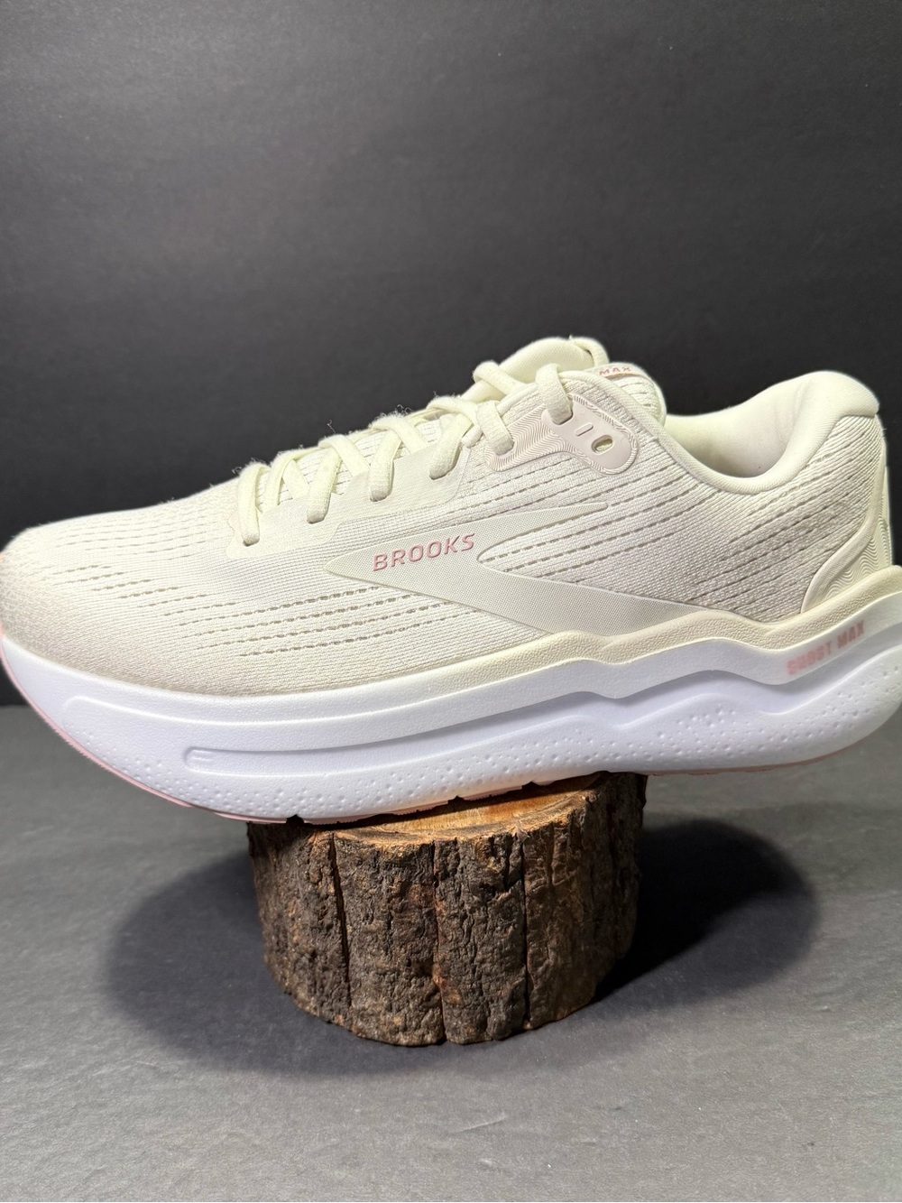 Brooks Ghost Max 2 Women’s Cream Pink Running Walking Sneakers Size-10( D-Wide) - Picture 2 of 10
